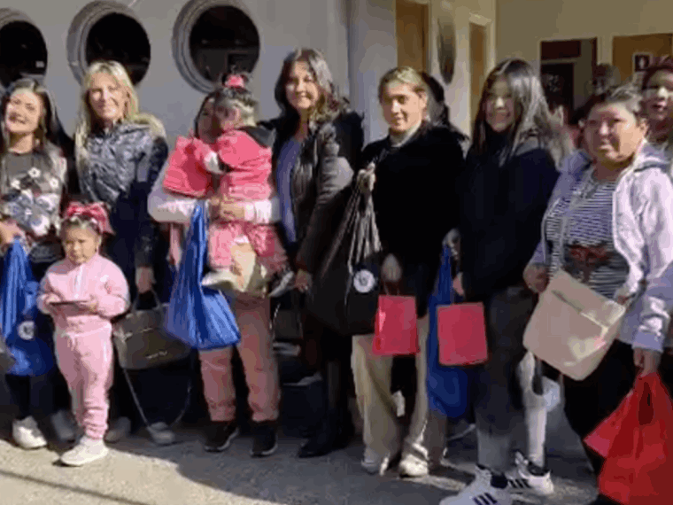 Viveres y Regalos en Cerrillos